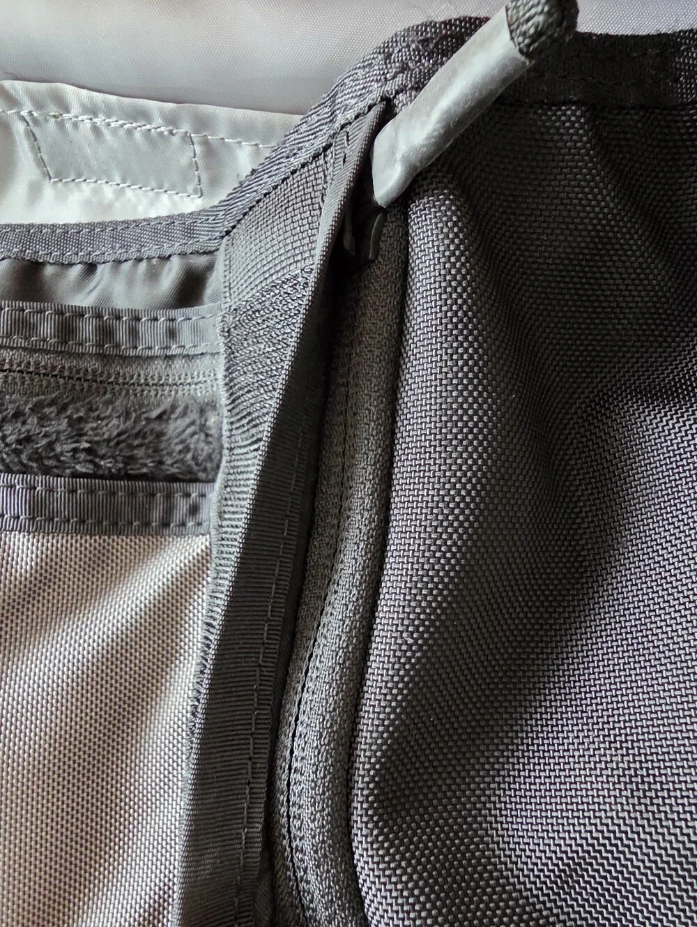Timbuk2 Large Gray Black Messenger Padded Laptop Bag with Orange Rainfly